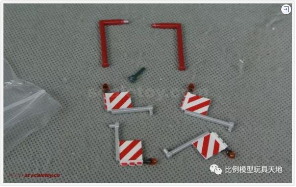 支撐腿，警示燈，警示牌等。